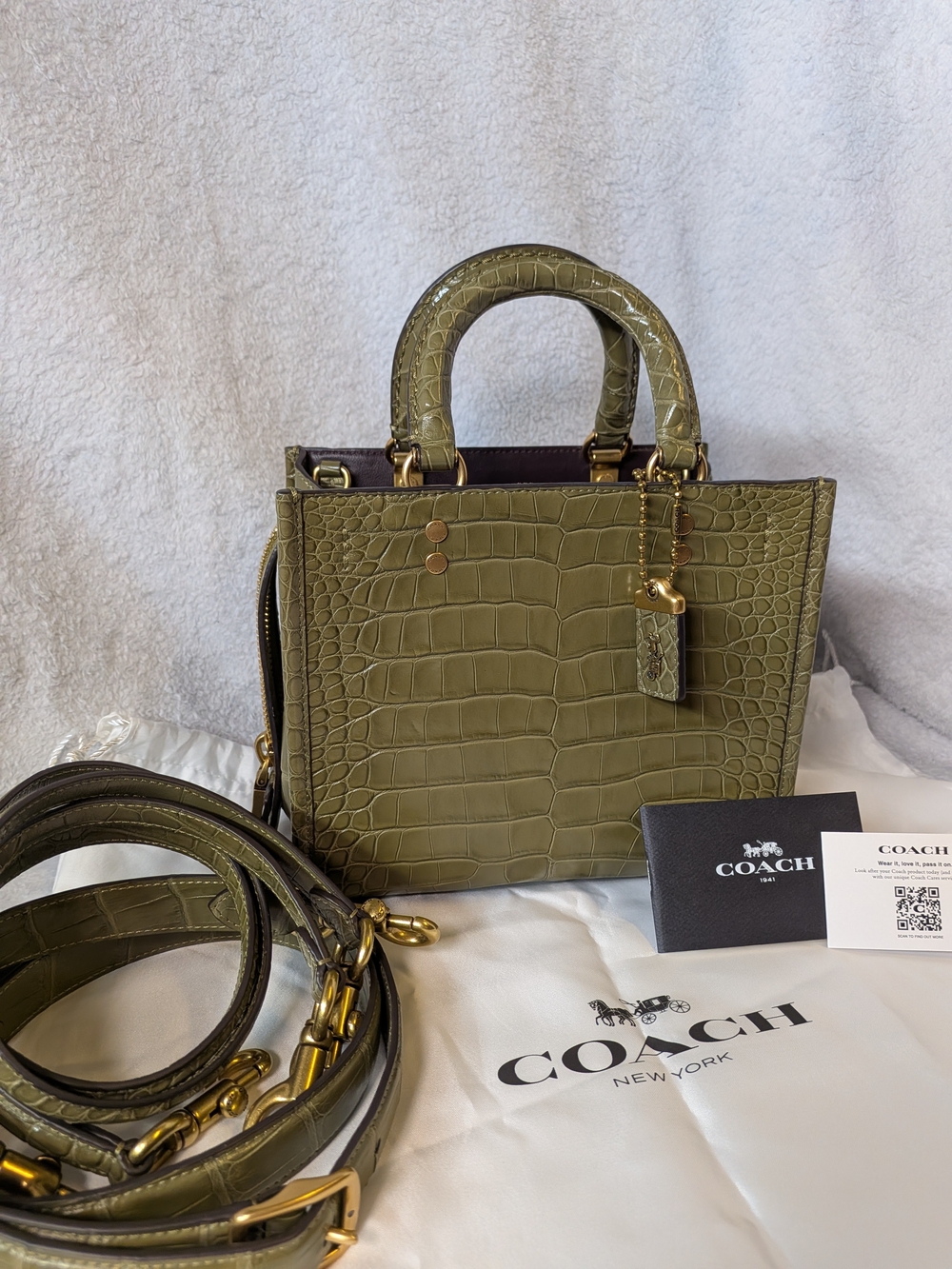 Coach Alligator Rogue 20 - Olive